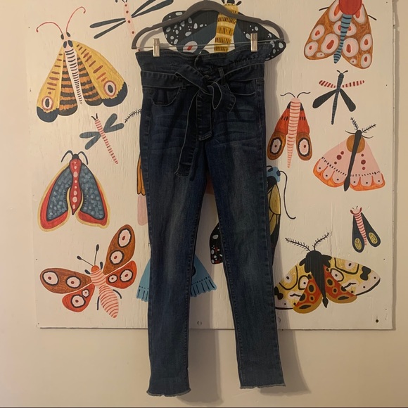High Waisted Jeans with Tie Belt Size 3 / 27 - Picture 3 of 9